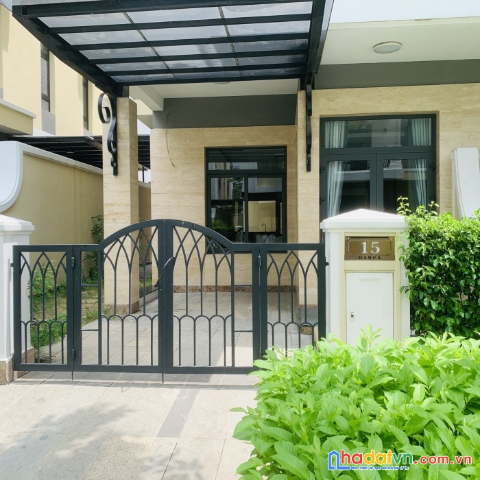 Nhà phố 4pn verosa khang điền quận 2