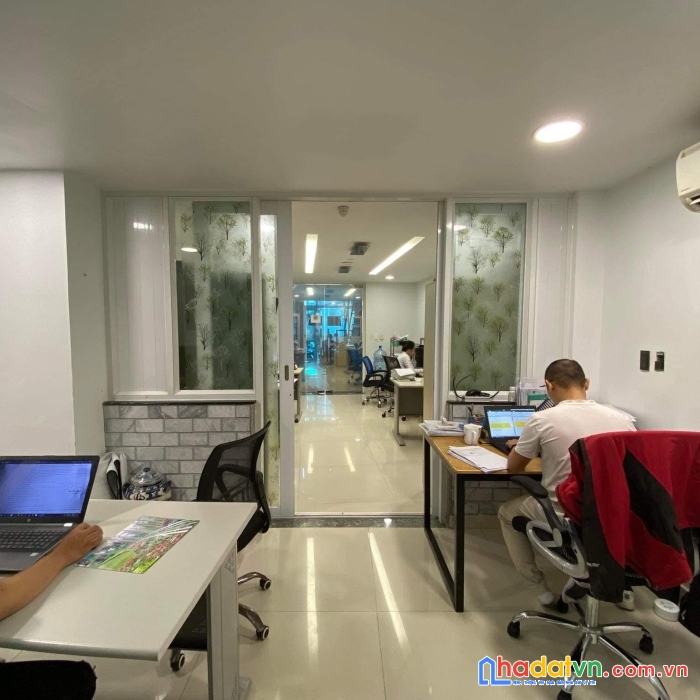 Bán nhà hxh gần mt nguyễn duy dương, q10, 5 tầng, tn 40 triệu, nở hậu 7pn, 85m2, 15 tỷ