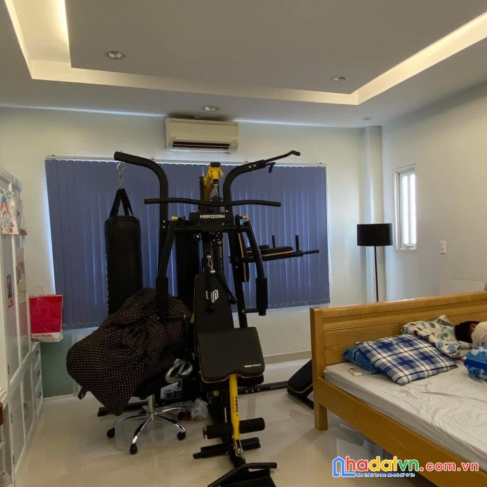 Bán nhà hxh gần mt nguyễn duy dương, q10, 5 tầng, tn 40 triệu, nở hậu 7pn, 85m2, 15 tỷ