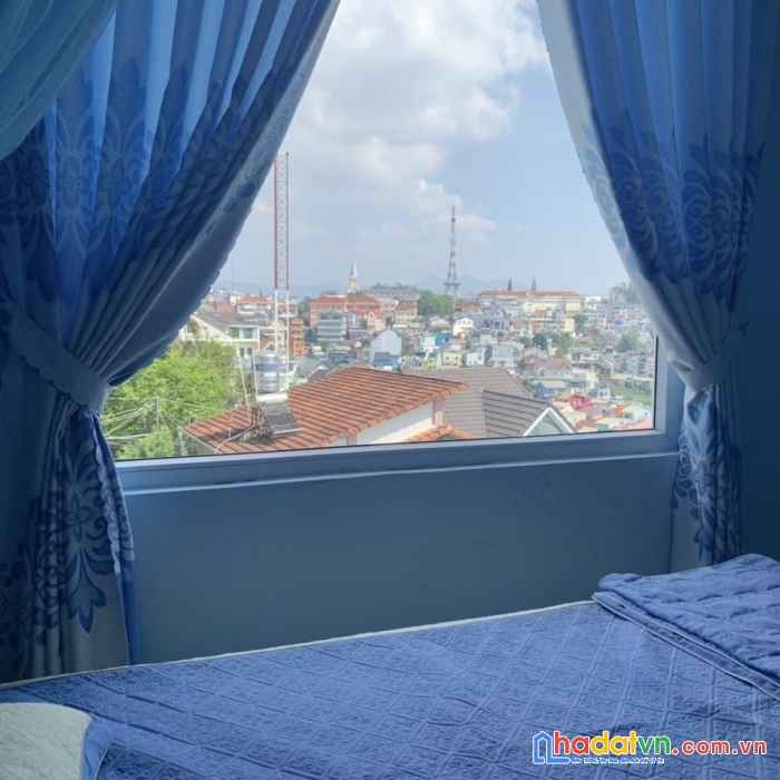 Giảm giá - bán nhà tại đà lạt view đẹp đường nguyễn trung trực giá chỉ 5.7 tỷ