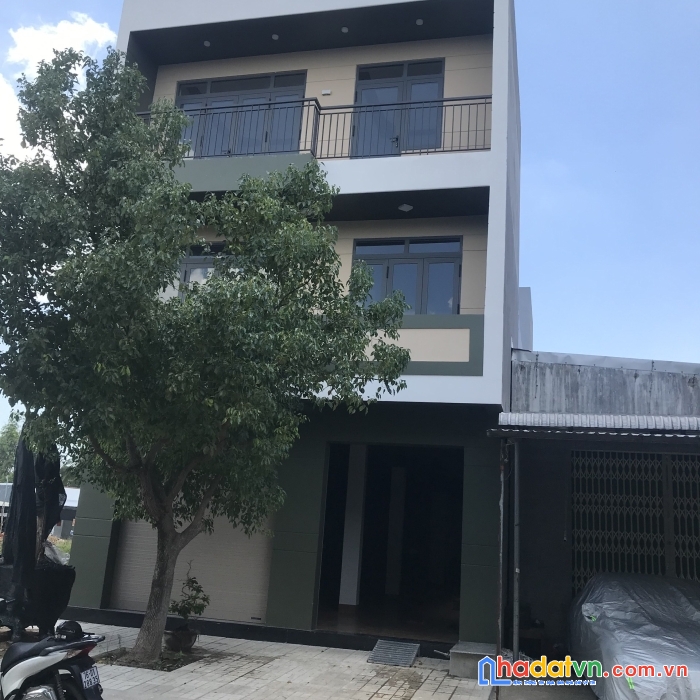 Cần tiền chính chủ bán gấp nhà đẹp kcn vsip - quảng ngãi