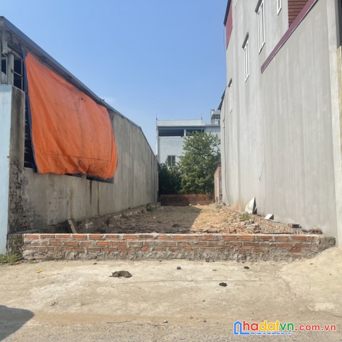 Chủ cắt lỗ sâu bán hoa hậu nguyên khê, đông anh. hà nội. đường 2 xe 50 chỗ tránh, giá cực đẹp