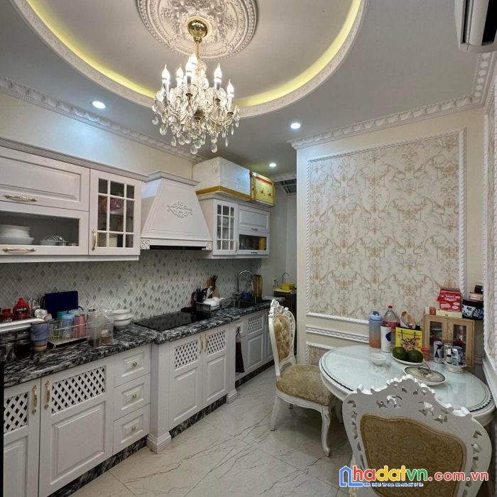 Siêu phẩm châu âu, hxh gần mt hòa hảo, q10, vừa ở vừa kd, 4 tầng, 6pn, 7wc, 41m2, 9.5 tỷ