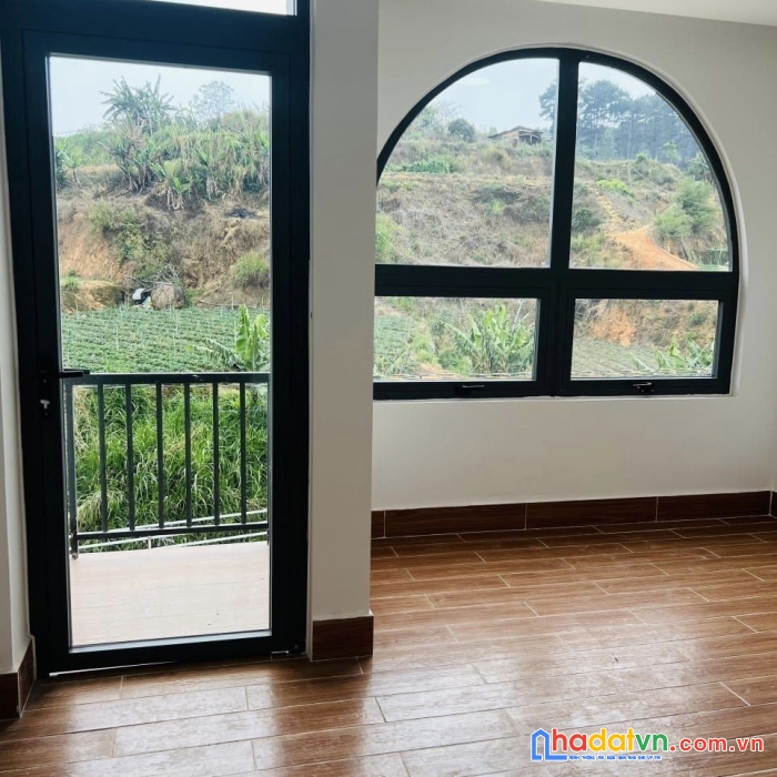 ( gấp gấp ) chỉ 4.7 tỷ sở hữu căn nhà đẹp mới xây đường an sơn, đà lạt