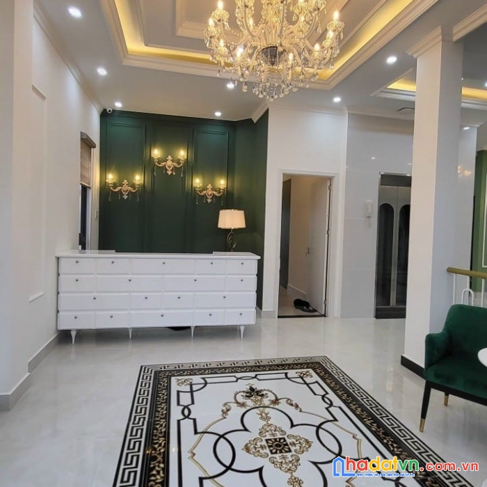 ( loa loa ) bán gấp khách sạn 15 phòng ngủ view siêu đỉnh đường khe sanh, p10, tp.đà lạt