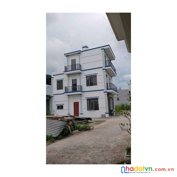 Chính chủ cần bán gấp căn nhà 3 tầng tại cẩm phả, quảng ninh.