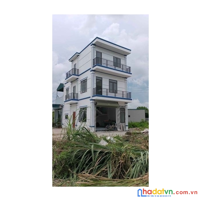 Chính chủ cần bán gấp căn nhà 3 tầng tại cẩm phả, quảng ninh.