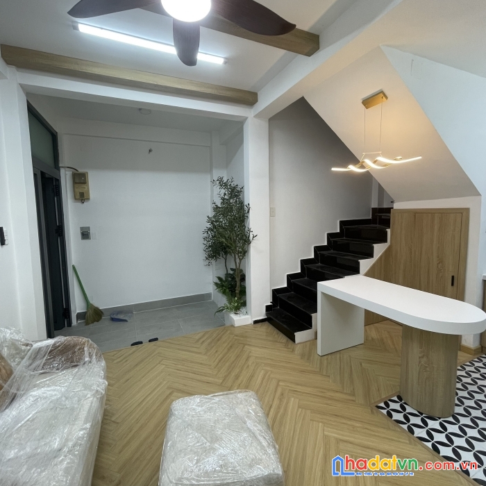 [quận 3] bán nhà mới 100% decor siêu xinh - hẻm trần quốc thảo, p7, quận 3