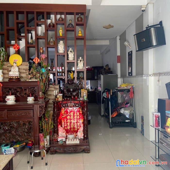 Bán gấp nhà khu nội bộ lạc long quân, p.1, quận 11