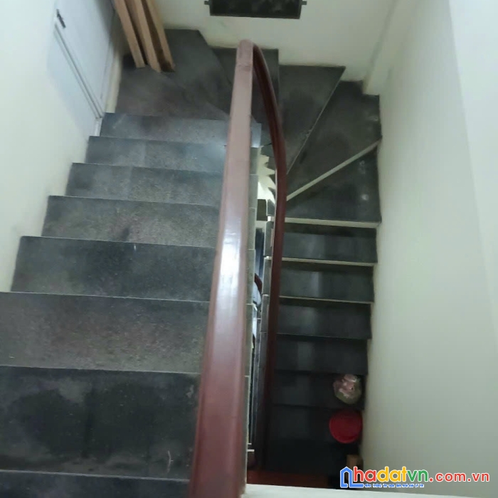 Cc bán nhà cạnh trường cấp3 quang trung hd 32mx4t giá 4.1tỷ
