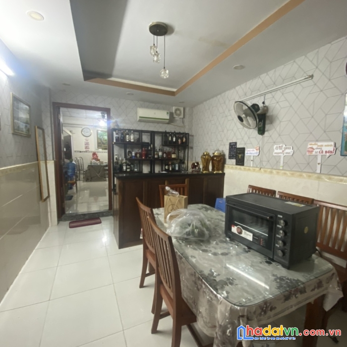 Bán gấp nhà hxh nở hậu đường minh phụng, p2, quận 11