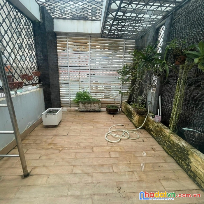 Bán nhà hxh 5m thành thái, q10, vừa ở vừa kd, 5 tầng mới, tặng nt, 3pn, 40m2, nhỉnh 10 tỷ