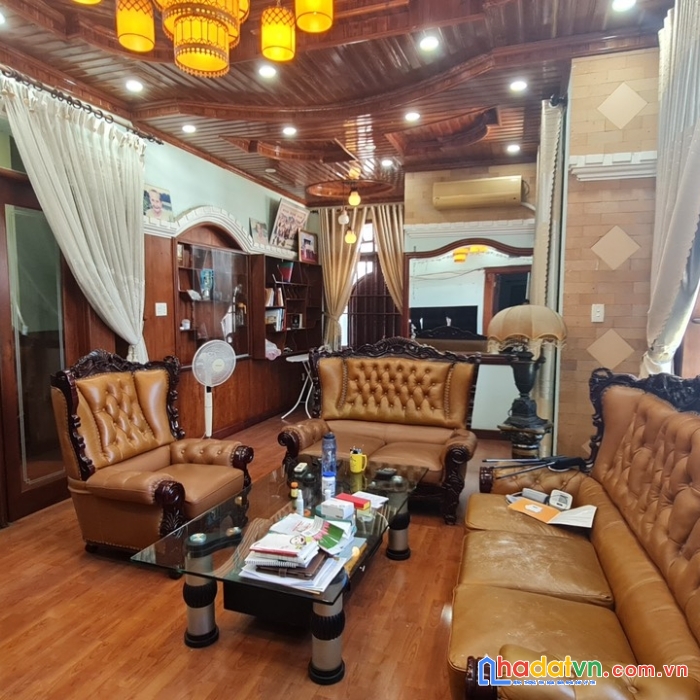 Sở hữu biệt thự 458m2, mặt hướng biển giữ trung tâm tp vũng tàu, 2 mt trước sau trần phú, p5.