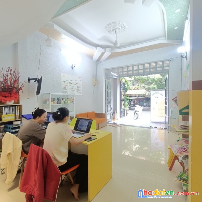 Cực hót, nhà mặt tiền đường khu aon tân phú 2 tầng 