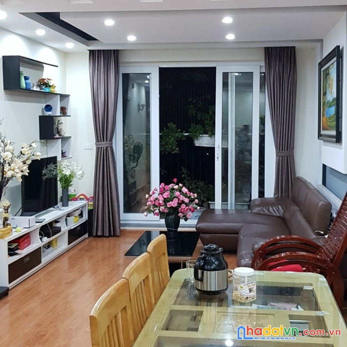 Bán căn hộ cc hud tô hiệu hà đông, tầng thấp dt 120m2, 3pn, giá 3,39tỷ.

