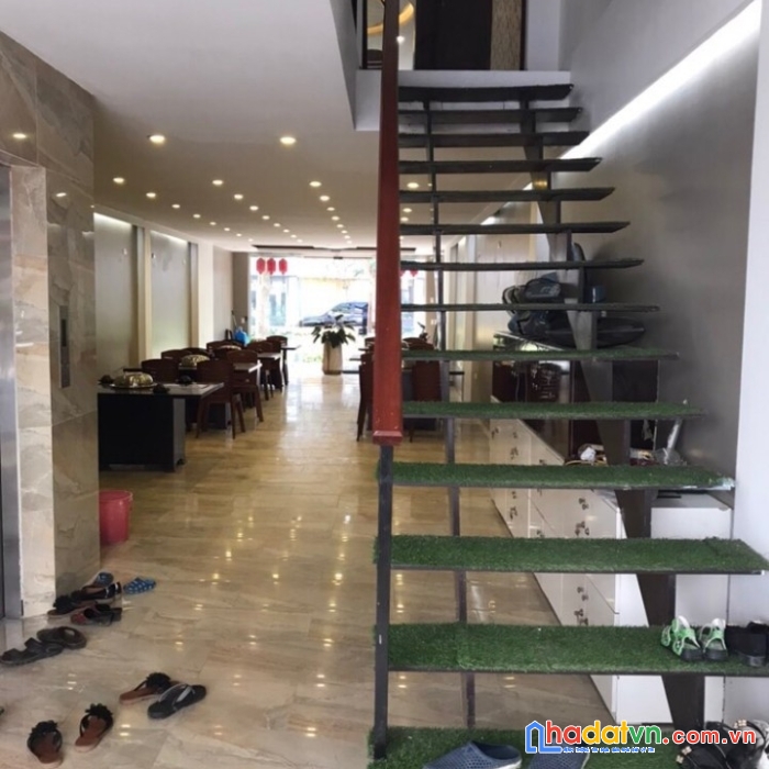 Bán nhà ngyễn khuyến hđ 105m2x6 tầng 2 mặt tiền vỉa hè thang máy 22 tỷ