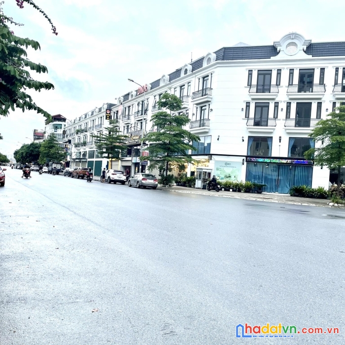 Bán nhà trâu quỳ mặt phố thành trung -90m2 4 tầng hoàn thiện cho thuê,0982852808