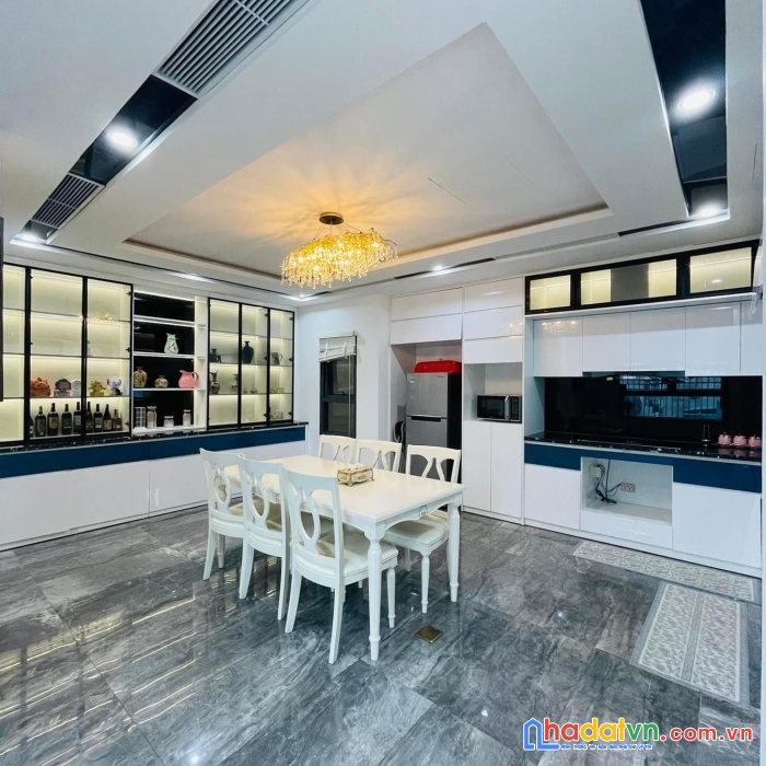 Bán nhà phân lô xã đàn, ô tô tránh, 2 thoáng, 110m 5t nội thất ngoại nhập