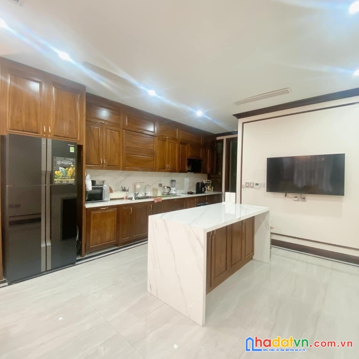 Biệt thự trần đại nghĩa 80m2, 6 tầng, thang máy, ô tô tránh, nội thất nhập ngoại