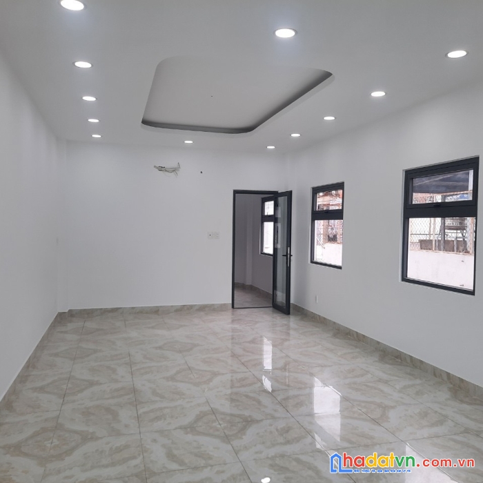 Nhanh tay sở hữu ngay căn góc 3 mt cmt8, p.10, quận 3 với 32.8 tỷ (5.3x20)