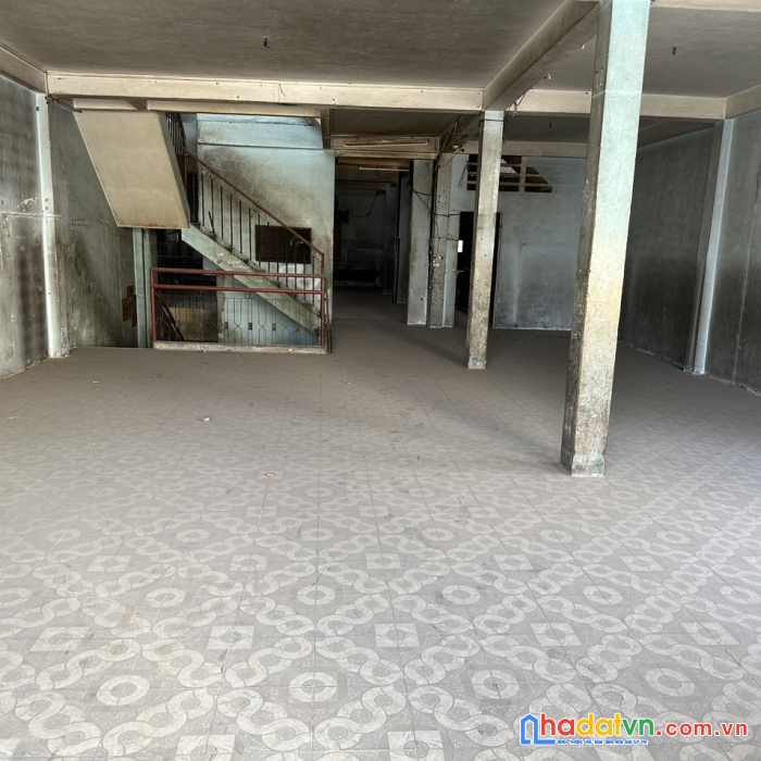 Bán gấp biệt thự 189m2 hxt đường minh phụng, p9, quận 6 với 22.8 tỷ