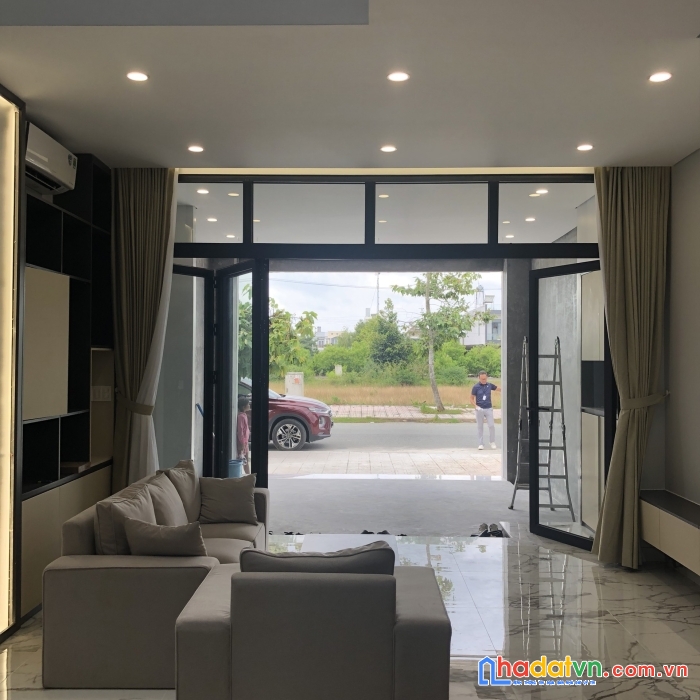 Bán nhà phố 1 trệt 2 lầu tiêu chuẩn nhật bản, cách quốc lộ 51 50 m, kdc an thuận, long thành, đồng