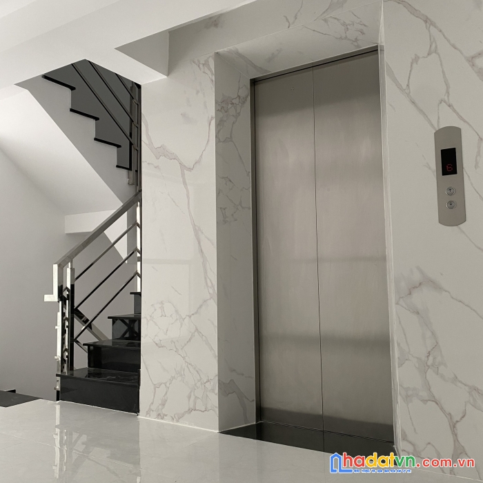Cần tiền bán gấp 2 mtnb cao thắng, p.12, quận 10 với 26 tỷ