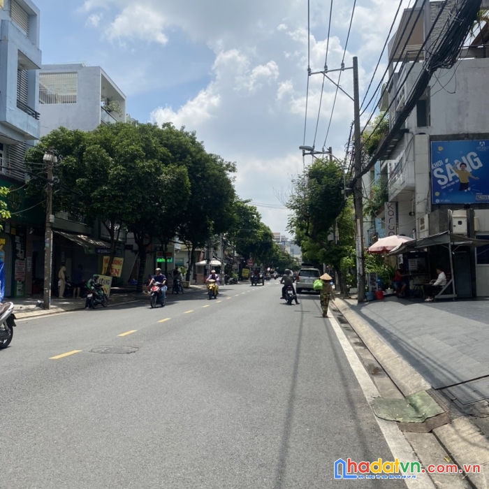 Cần tiền bán gấp siêu phẩm mt bàu cát, p.12, quận tân bình