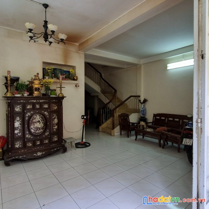 Bán gấp nhà 103m2 đường bùi viện, phạm ngũ lão, quận 1