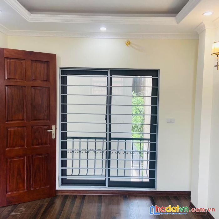Bán nhà minh khai 56m 5t 4.8 tỷ, nhà mới, ngõ thông, gần times city