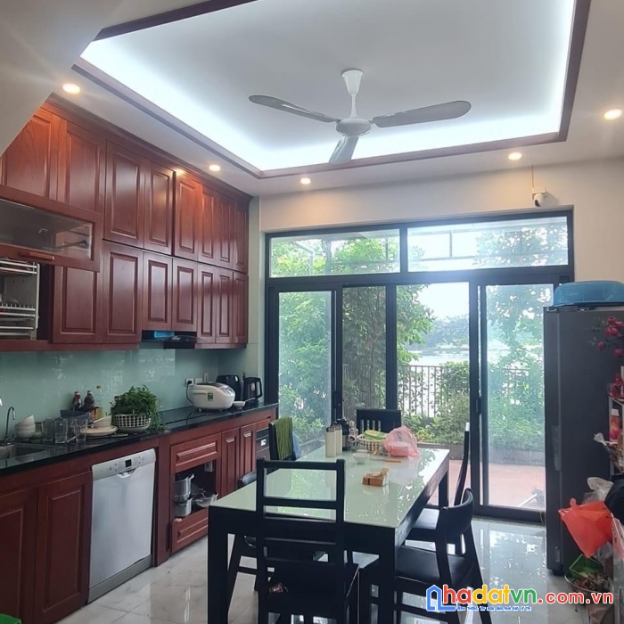 Bán nhà tam trinh, view hồ, 2 thoáng trước sau. 70m 5t 6pn 7.8 tỷ