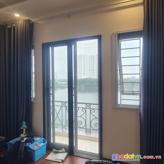 Bán nhà tam trinh, view hồ, 2 thoáng trước sau. 70m 5t 6pn 7.8 tỷ