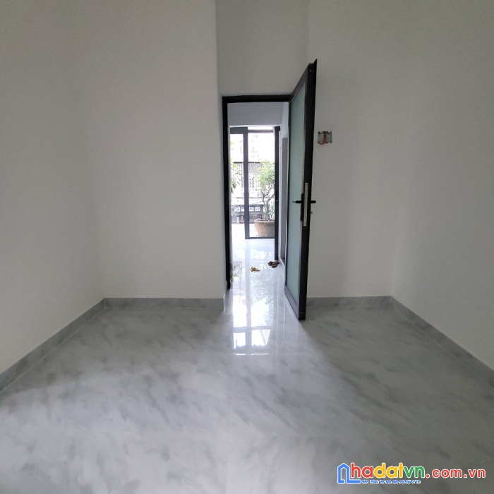 [tân bình] bán gấp nhà 2 mặt tiền thụt lạc long quân, p10, tân bình