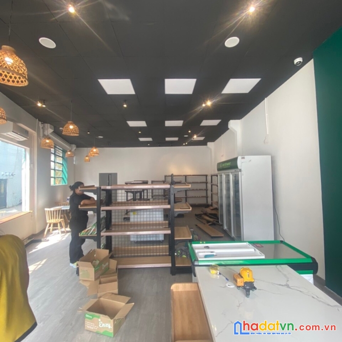 Siêu phẩm 275.5m2 căn góc 2 mt lạc long quân, p10, quận tân bình.