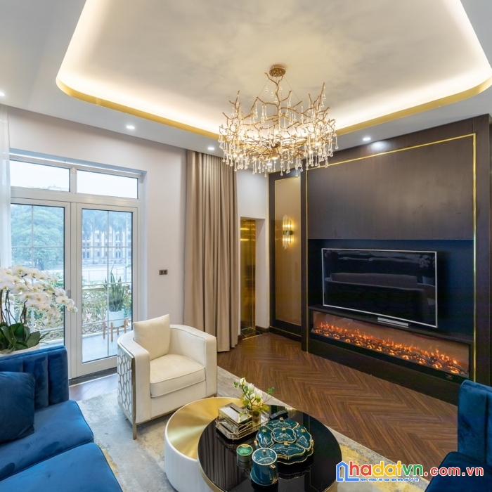 Bán nhà hồ đền lừ 70m 5t 7.8 tỷ view hồ, nhà mới, nội thất xịn, ô tô đỗ cửa.