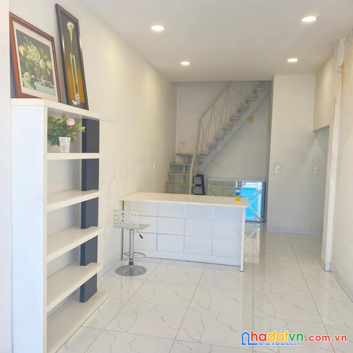 Bán hoặc cho thuê nhà mt đường phạm phú thứ, phường 11, quận tân bình