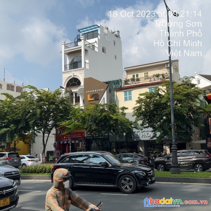 Cho thuê toà nhà văn phòng ngay cửa sân bay mt trần quốc hoàn, p4, tân bình.
