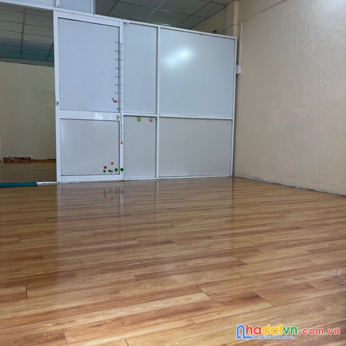 Bán gấp nhà hxh trịnh đình trọng, p.5, quận 11