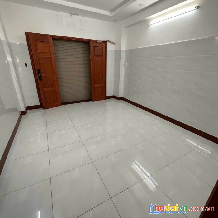 Hạ giá - bán gấp tầng trệt chung cư bình thới, p8, quận 11 với 5.6 tỷ