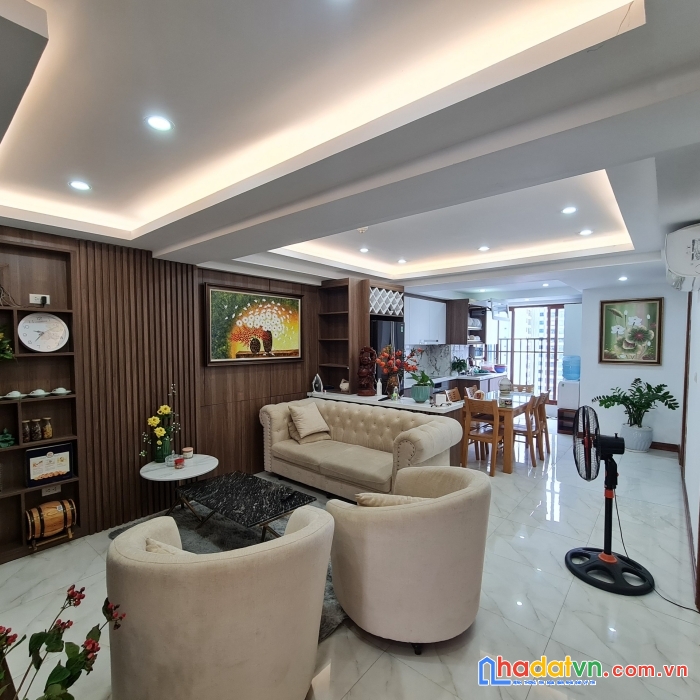 Bán 2 căn thông tầng diện tích 190m2 tại goldmark city 