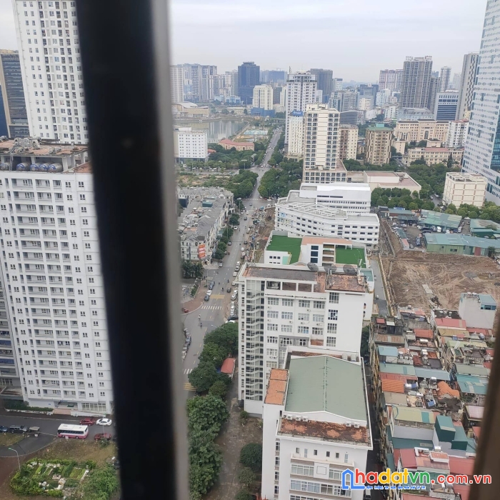 Bán chung cư thăng long tower 33 mạc thái tổ 98m2 giá bán 3ty5 lh 0394392185