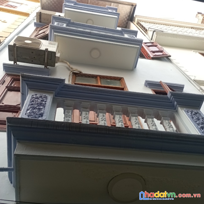 Bán nhà 5 tầng chính chủ ngõ 254 vĩnh hưng giá 2,65 tỷ