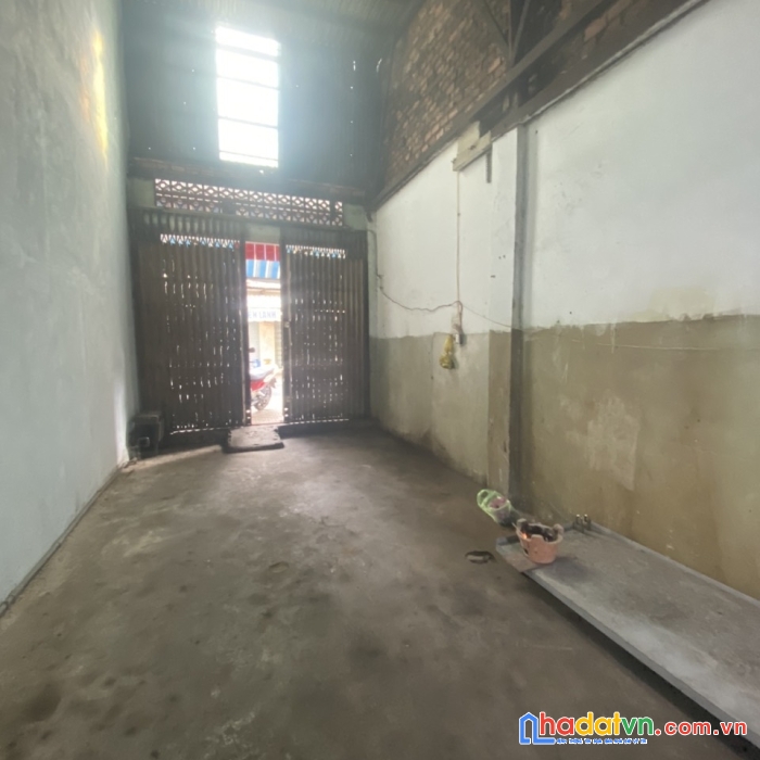 Nợ ngân hàng tỷ cần bán gấp nhà mt xóm đất, p9, quận 11