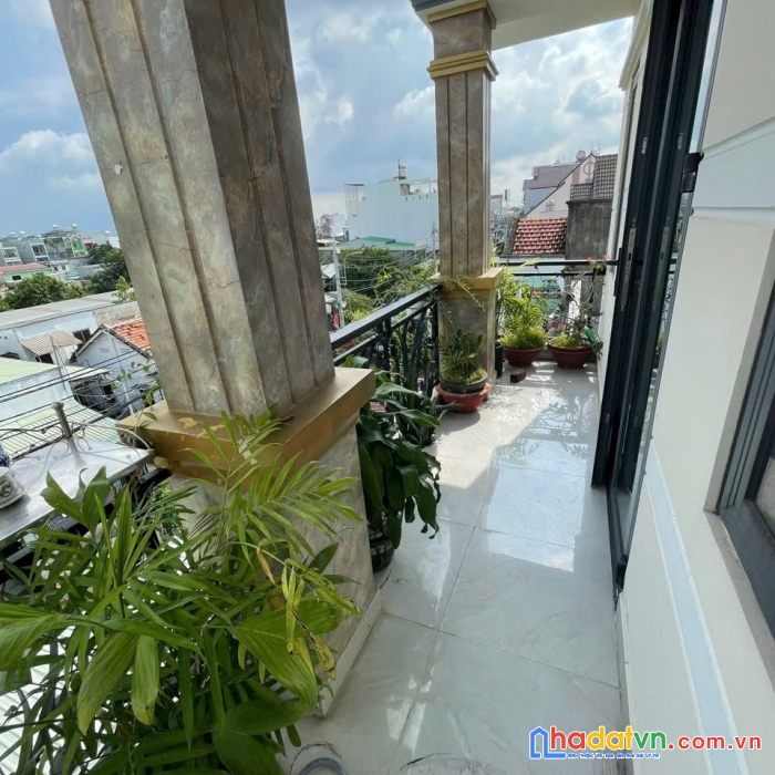 Bán đất tặng nhà, 60m2 đúc kiên cố 1t1l shr thổ cư 100% chỉ 4,1 tỷ