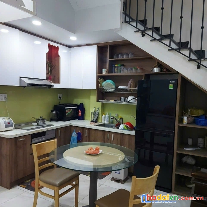 Bán lô 60m2 tặng nhà 1t 1l đúc kiên cố chỉ 4tỷ hơn xíu có tl