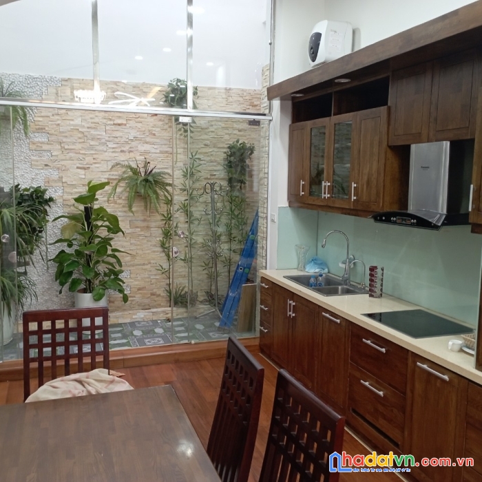 Chính chủ bán căn nhà 5 tầng ở đội cấn gần trường tiểu học hoàng diệu	