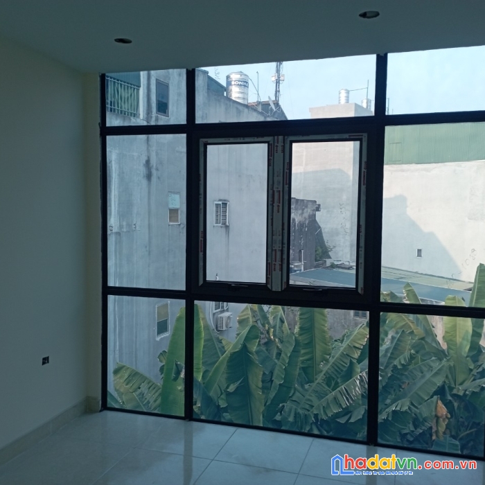 Cần bán căn nhà 4 tầng chính chủ ở ngõ 39 đại đồng, hoàng mai