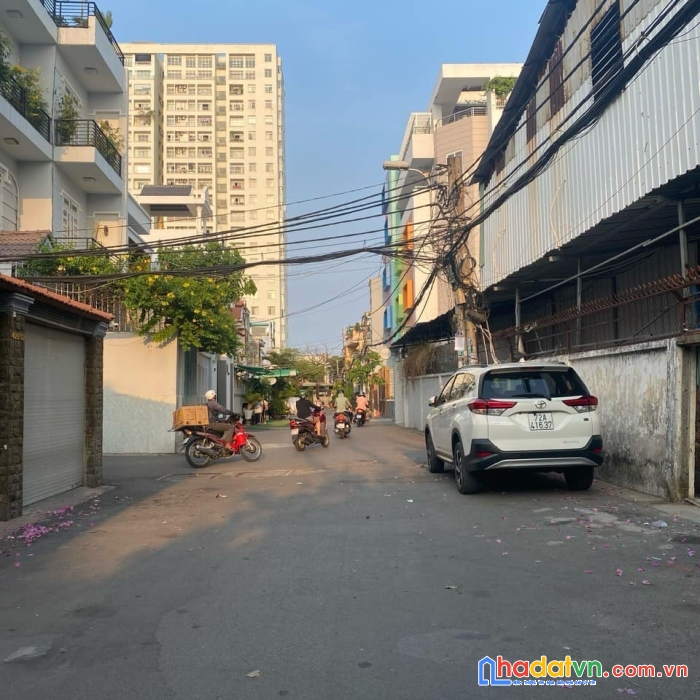 Bán nhà hxh phạm thế hiển, dtsd 75m2, 2 tầng