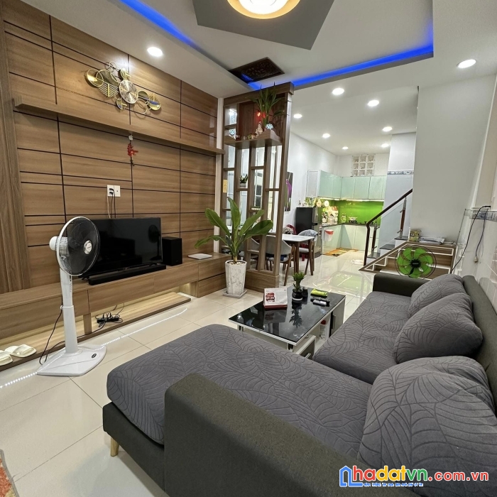 Bán nhà bùi minh trực, 45m2, dtsd 90m2, 3pn, 3,48 tỷ tl chủ 0906993584