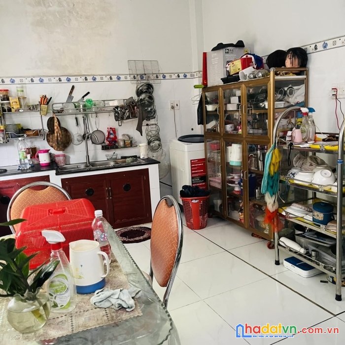 Nhà 3,3 tỷ, thuê 9tr/t, bán nhà phạm thế hiển, 60m2, dtsd120m2, 3pn, tl chính chủ 0906.993.584